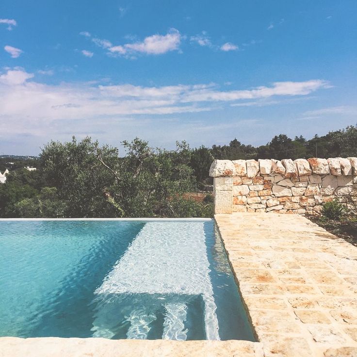 piscina della casa di campagna