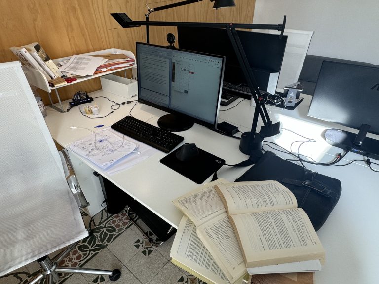 Scopri di più sull'articolo Architetto o Specialista? Una riflessione sulla pratica del progetto