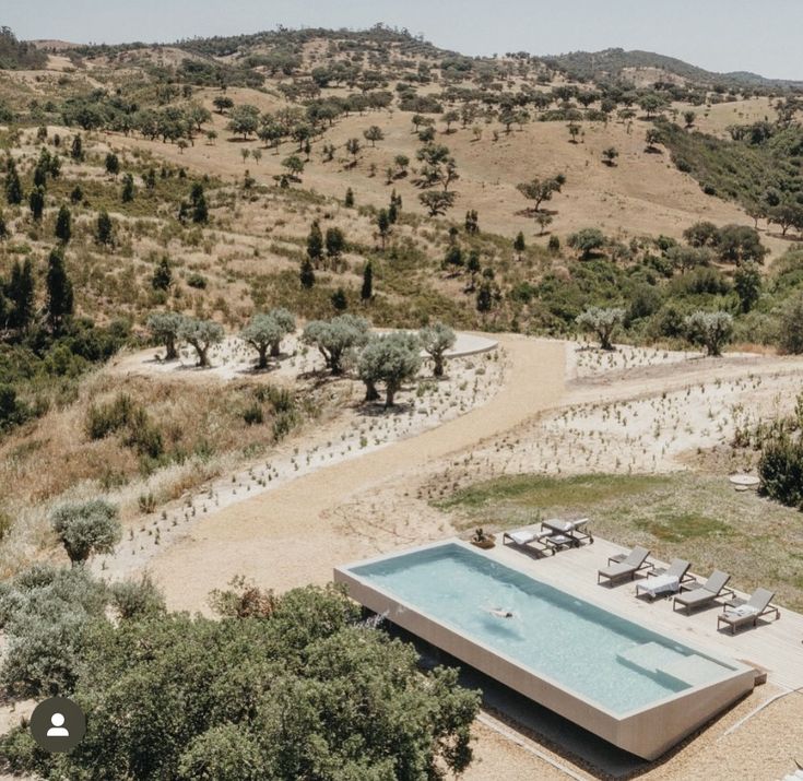 piscina della casa di campagna